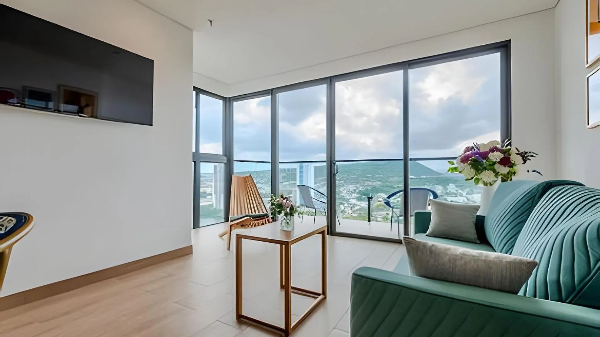 Apartament Nuevo Con Impresionante Vista A La Laguna Piso 21 Kartagena