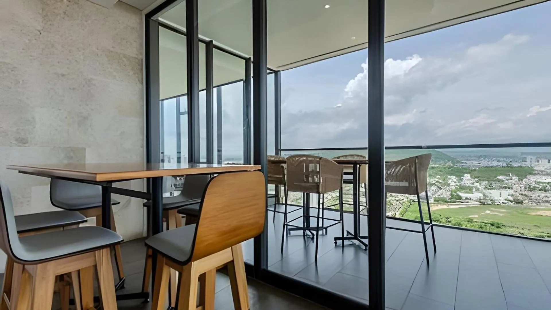 Nuevo Con Impresionante Vista A La Laguna Piso 21 Cartagena Apartment