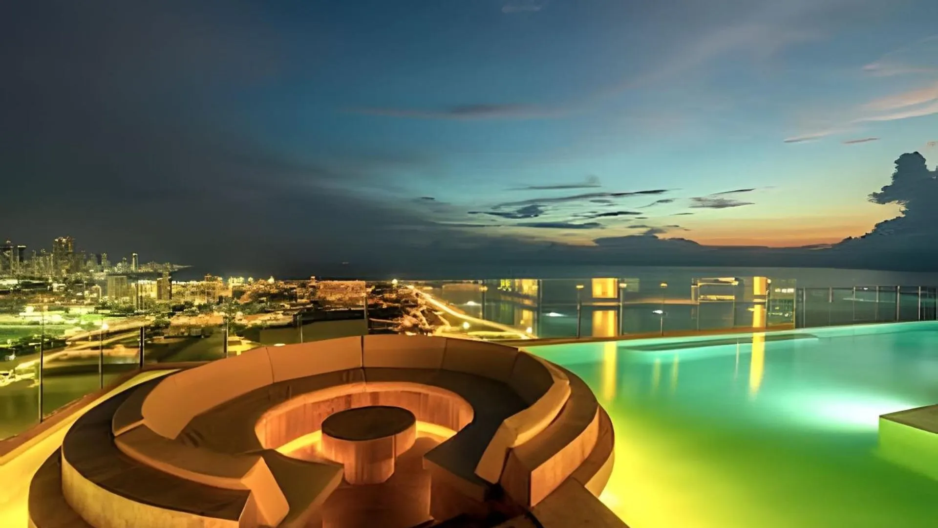 Nuevo Con Impresionante Vista A La Laguna Piso 21 Cartagena Colombia